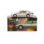 Tarmac 1:64 Lexus LS400 champagne beige metallic